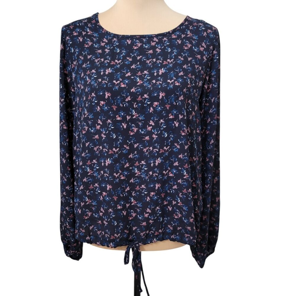 Mia & Tess Chic Navy Floral Blouse